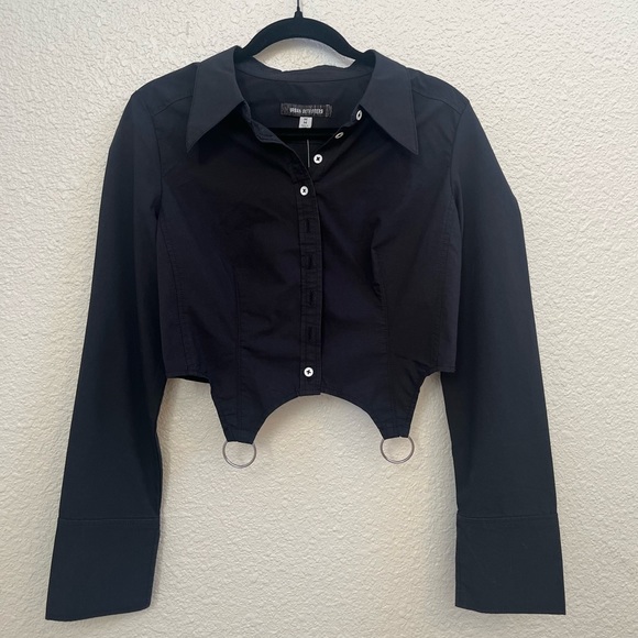 NWT Urban Outfitters Vivienne Hardware Button Down Top - Picture 3 of 6
